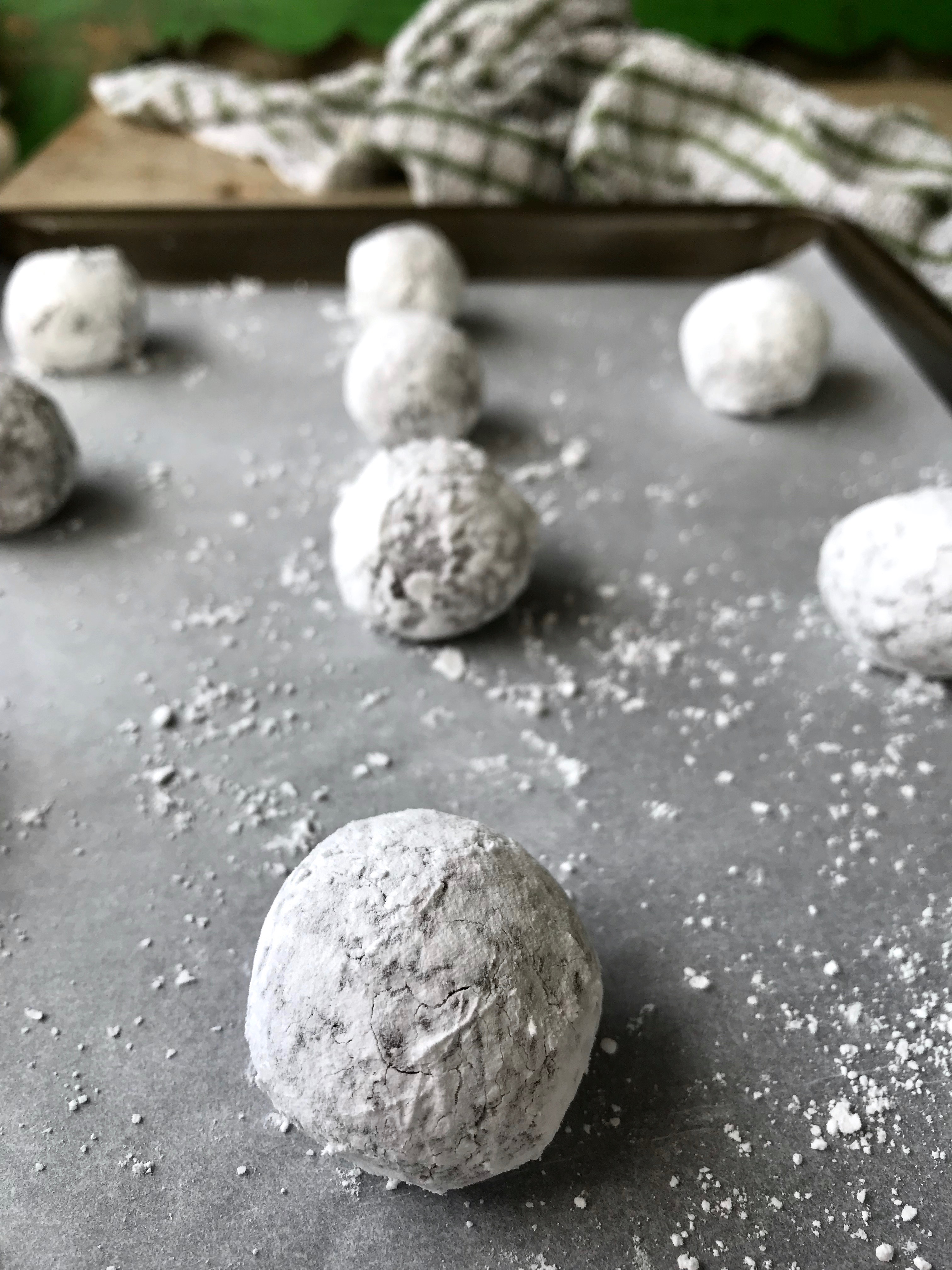 Pretty Chocolate Crinkles