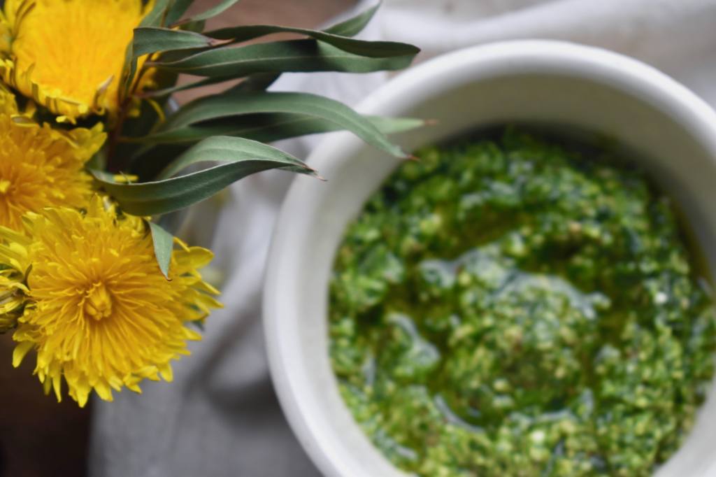 homemade green wild garlic pesto